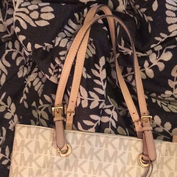 🚫SOLD🚫 - Picture 4 of 4